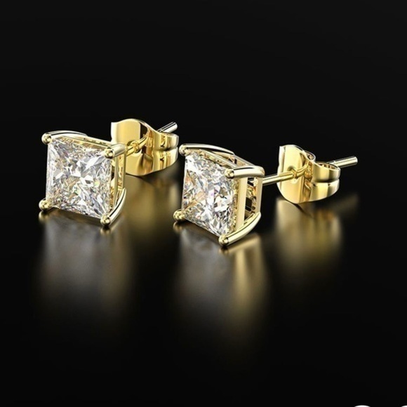 🌴 Renaissance Collection 14k Yellow Gold Plated CZ Stud Earrings - Picture 1 of 2